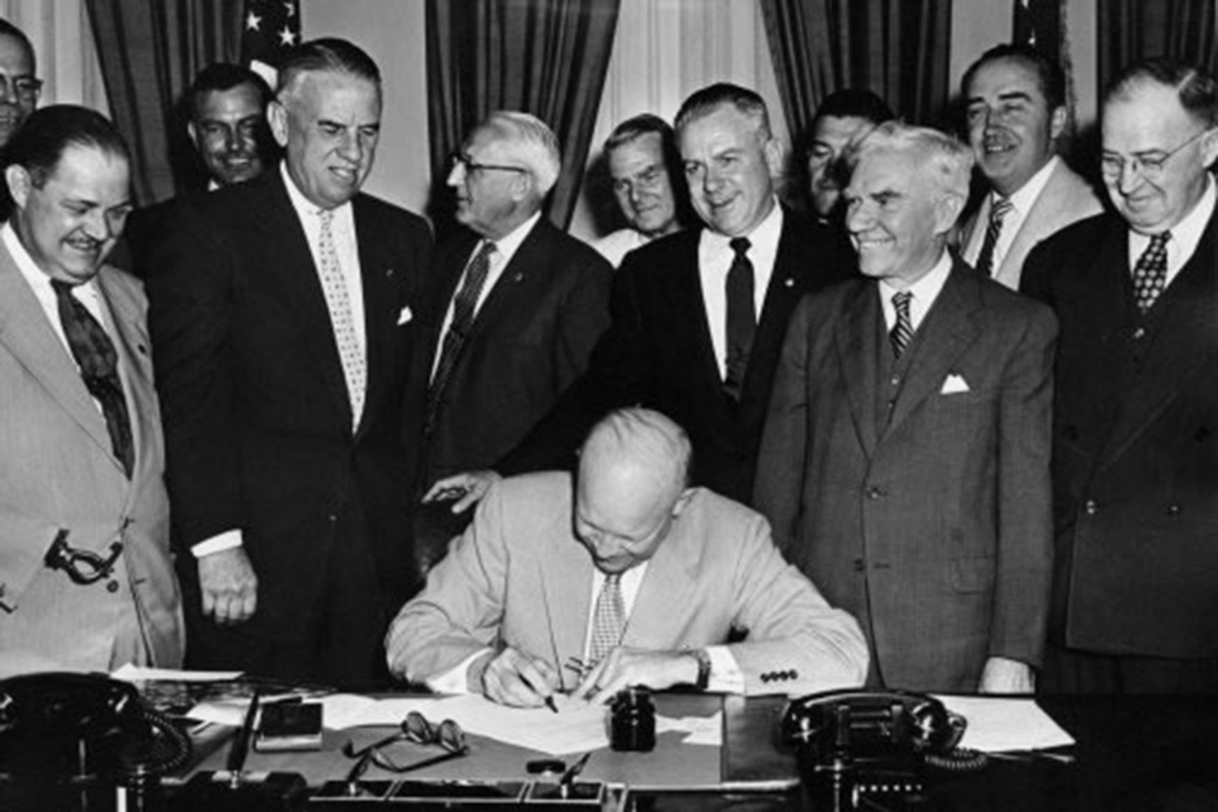veterans day signing